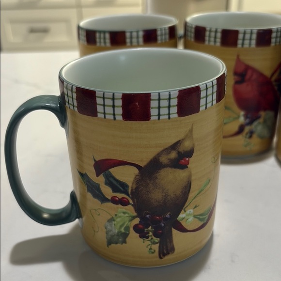 Lenox Red and Cream Cardinal Mugs Set of 4 Holiday - Picture 3 of 5